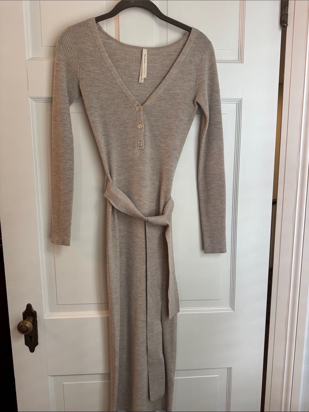 Aritzia Long Sleeve Ribbed Knit Maxi Dress in Light Beige